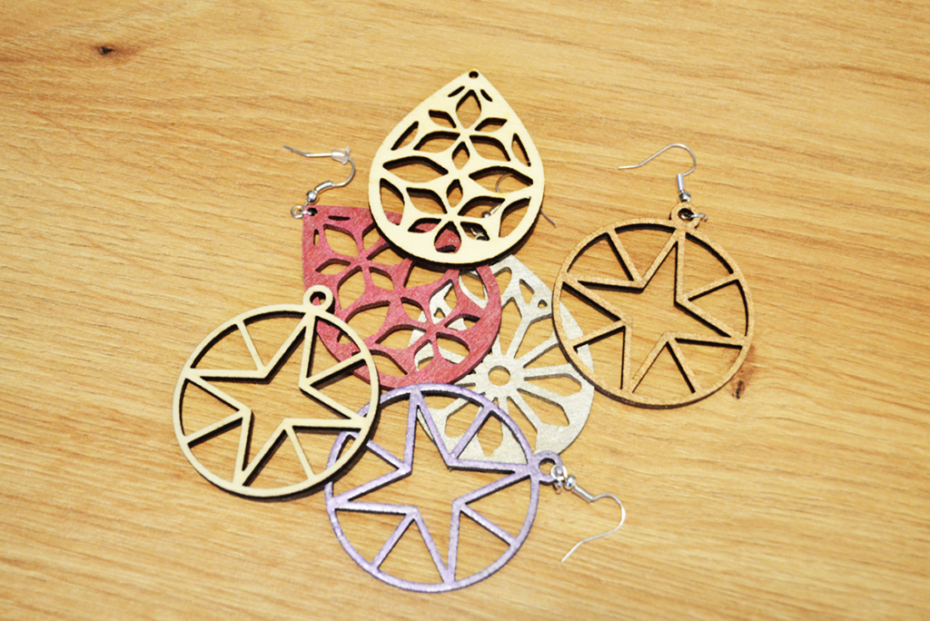 Illustration boucles d'oreilles